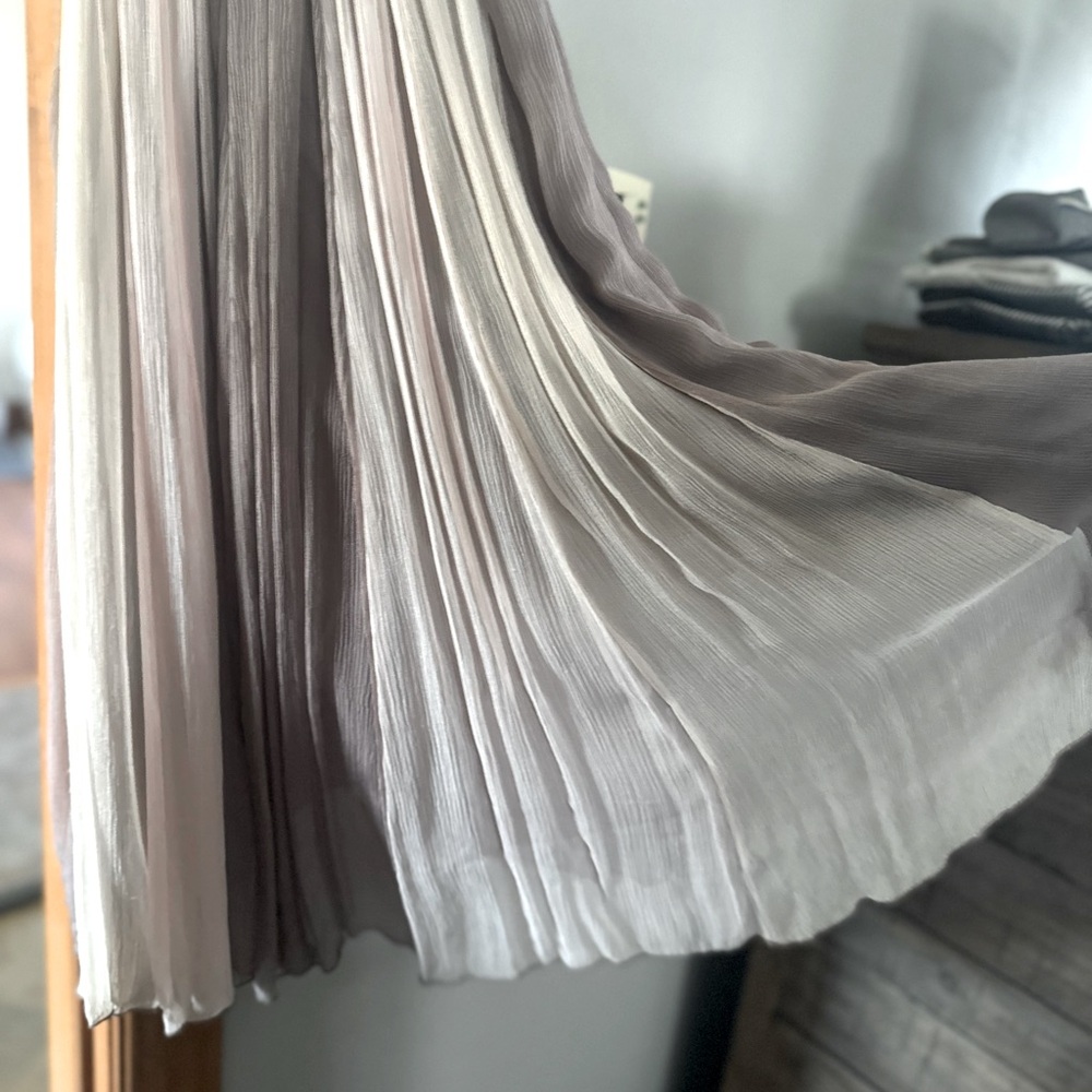 Delicate, Floaty Maternity Dress - image 4